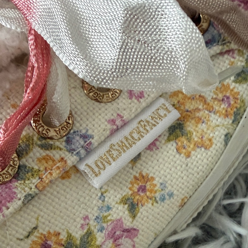 Floral Ribbon Lace-Up Sneakers - Pink, Cream, Beige - Picture 4 of 5